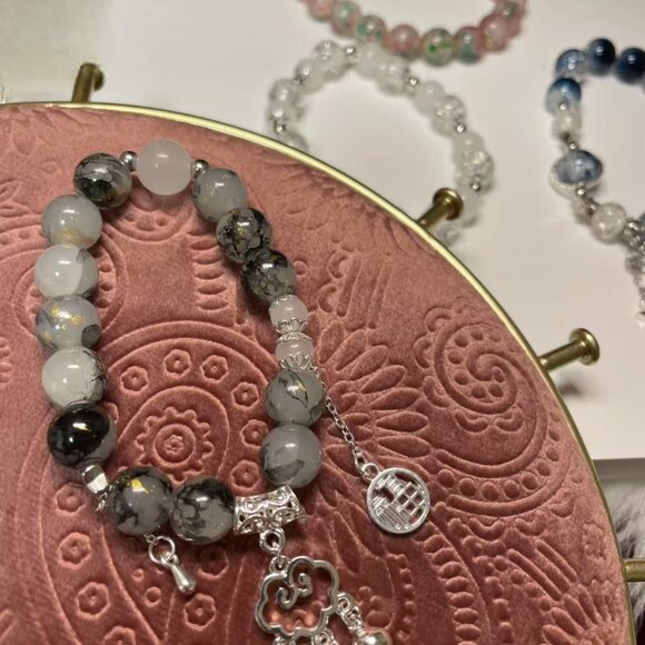 Multicolor Bead Bracelet - Picture 10 of 13